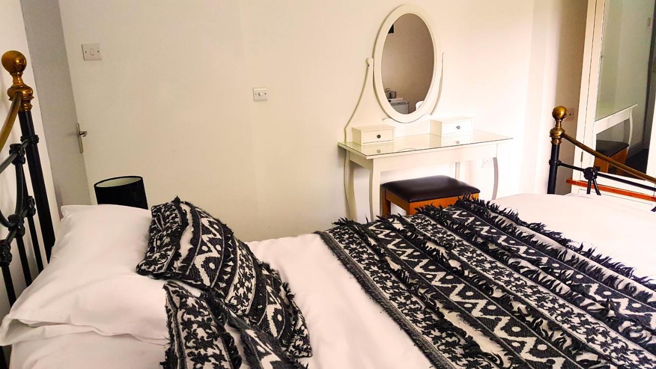 The Royal Oak Duddington Bed & Breakfast Stamford Dış mekan fotoğraf